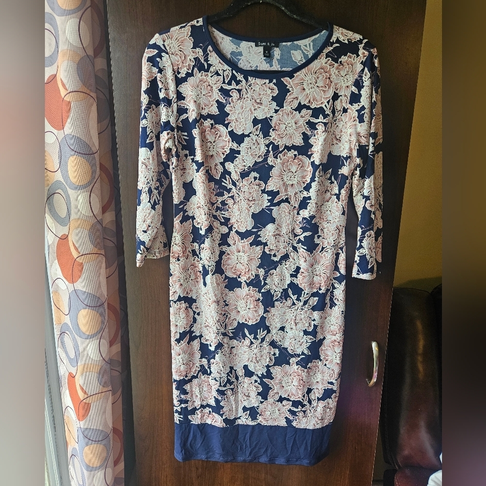 Sami & Jo Navy Floral Scoop-Neck Long Sleeve Knee Length Dress Size Medium